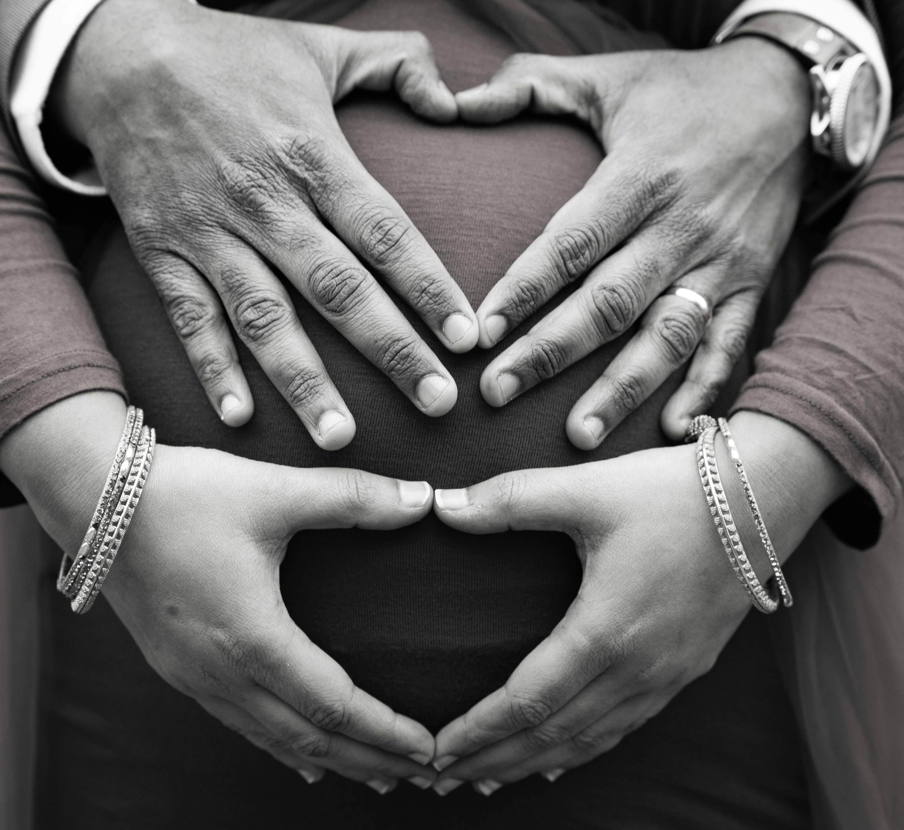 Pregnancy help across the miles; Minnesota center assists South African couple