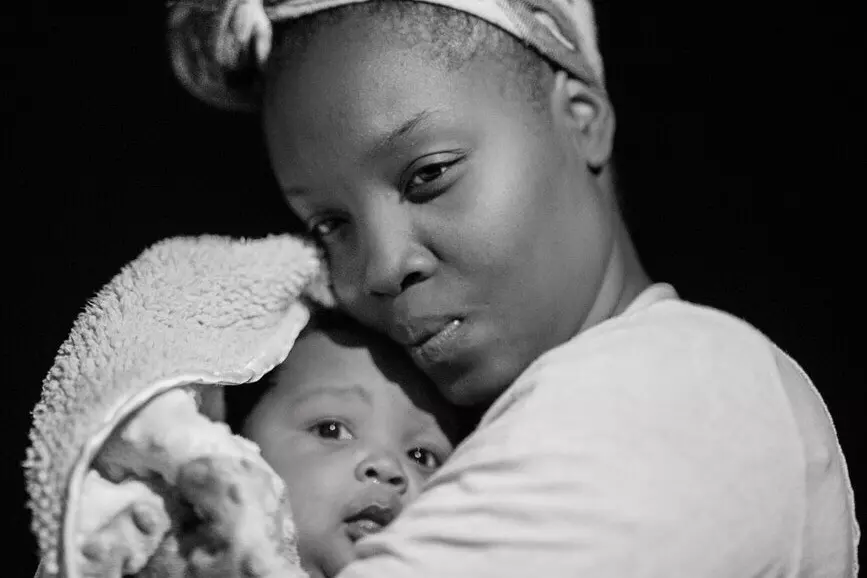 Planned Parenthood Cheers Failure of Arizona Bill That Would Have Helped Pregnant Women