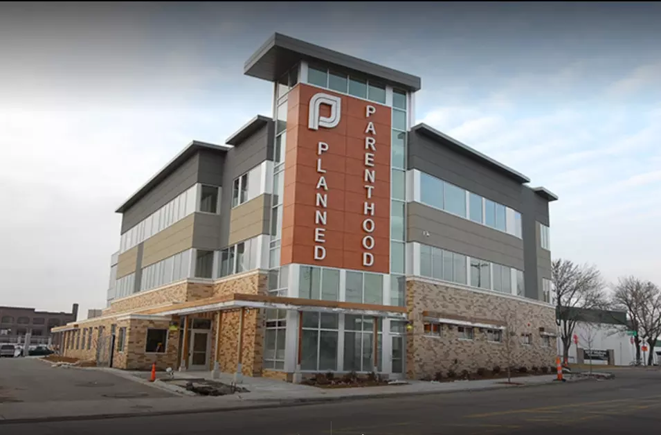 FBI agents question praying pro-life sidewalk advocate at Minnesota Planned Parenthood