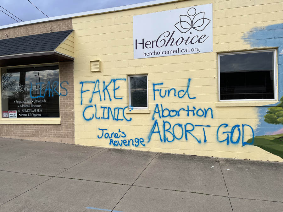 Bowling Green Pregnancy Center attacked by Jane’s Revenge, receives community support