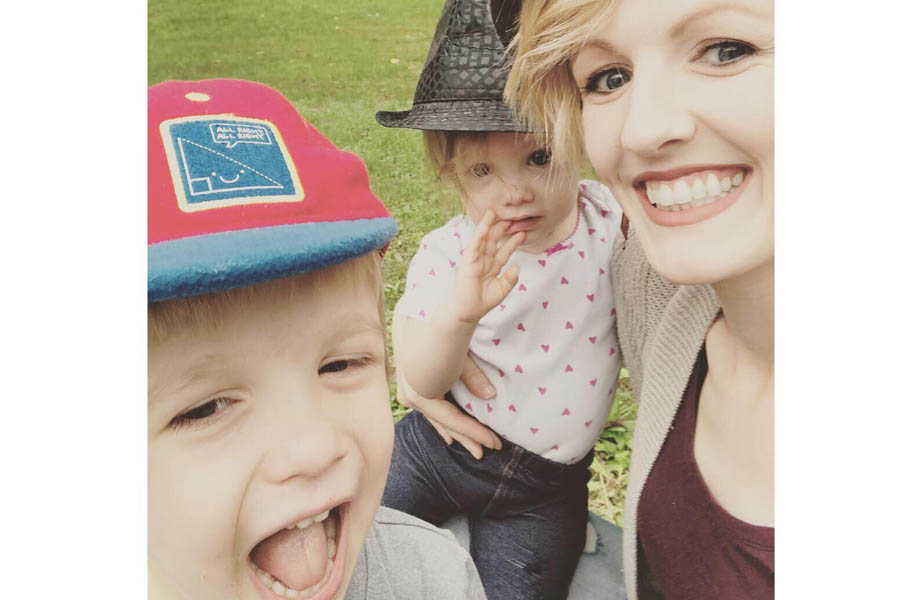 Pro-life Woman’s Facebook Post Inspires Internet With 80 Resources to Help Pregnant Women